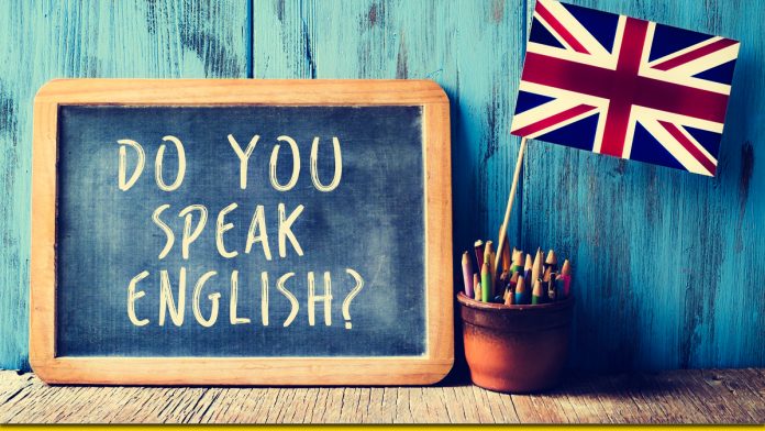 Англійська - це легко і просто. 100 запитань для розмовної практики