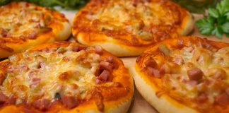 Булочка — піца - душевний рецепт зі шкільної їдальні
