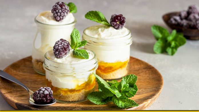 Повітряний крем — десерт: ніжна смакота для ласунів