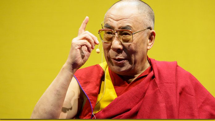 Далай-лама: Є способи захистити себе від тих, хто харчується вашою енергією