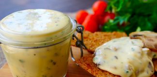 Домашній вершковий сир — швидкий рецепт для цінителів натуральних продуктів