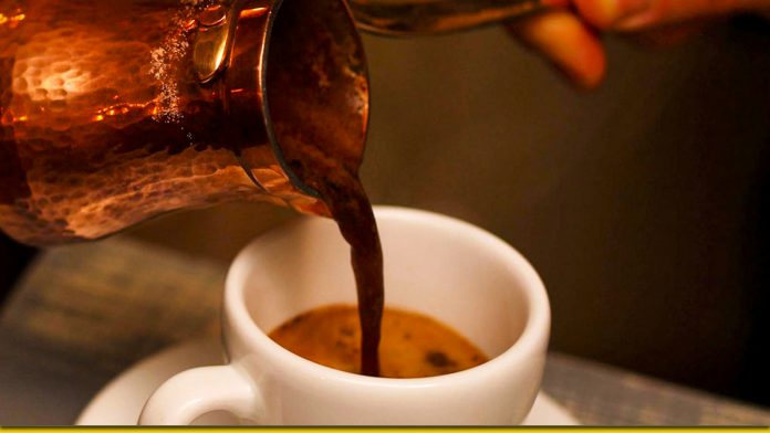 Запашна кава, краще, ніж у Туреччині — покроковий рецепт для турки