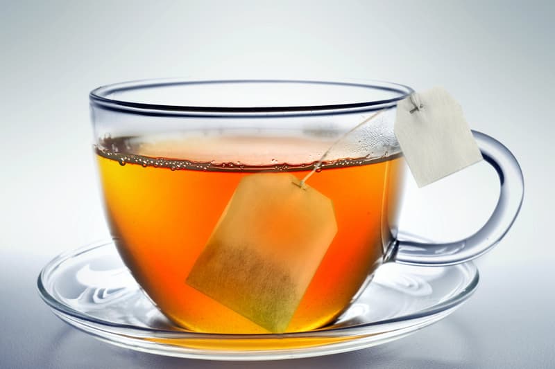 гарячий чай